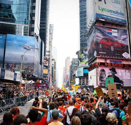 Климатическое шествие в Нью-Йорке